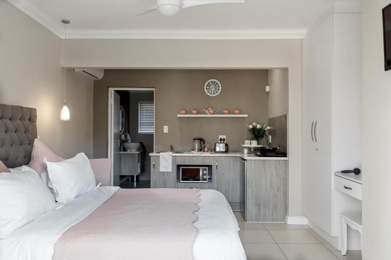 Wagtails Guest House Port Elizabeth Extérieur photo