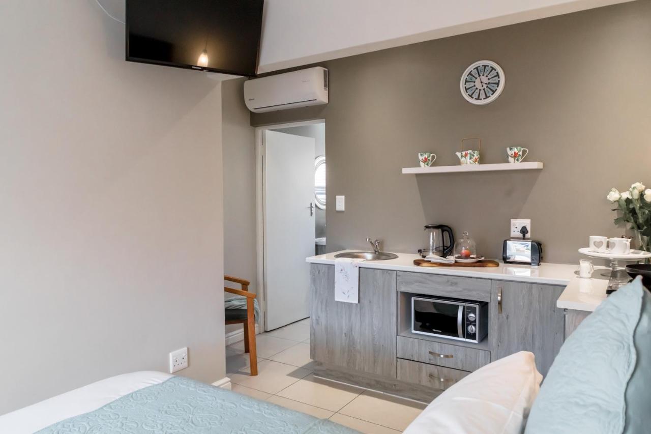 Wagtails Guest House Port Elizabeth Extérieur photo